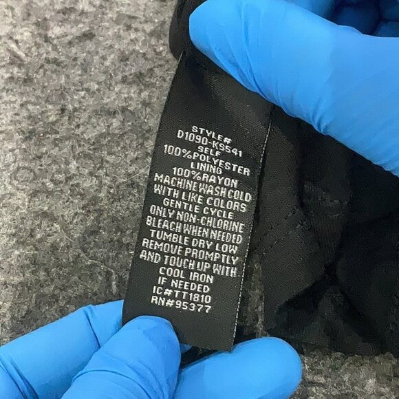 Sanctuary Keep Your Heads Up Shift Dress Black Sequin - Picture 5 of 5